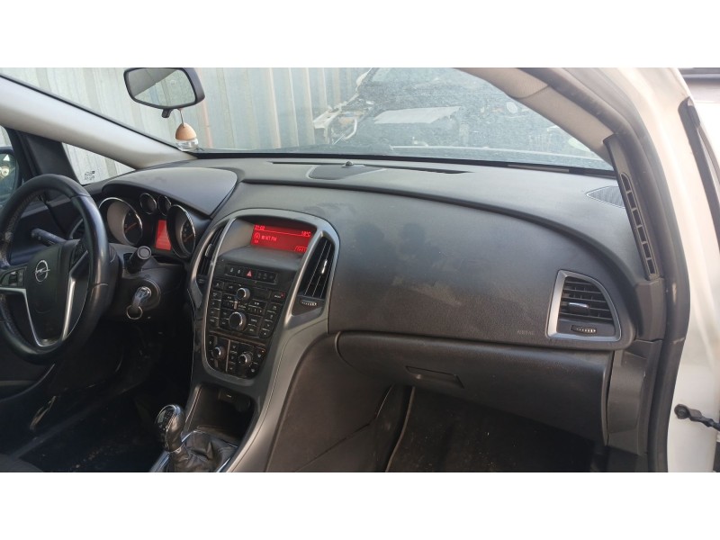 Recambio de kit airbag para opel astra j sedán 1.7 cdti (69) referencia OEM IAM   