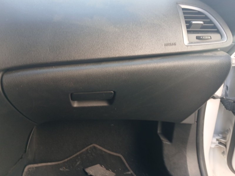 Recambio de guantera para opel astra j sedán 1.7 cdti (69) referencia OEM IAM   