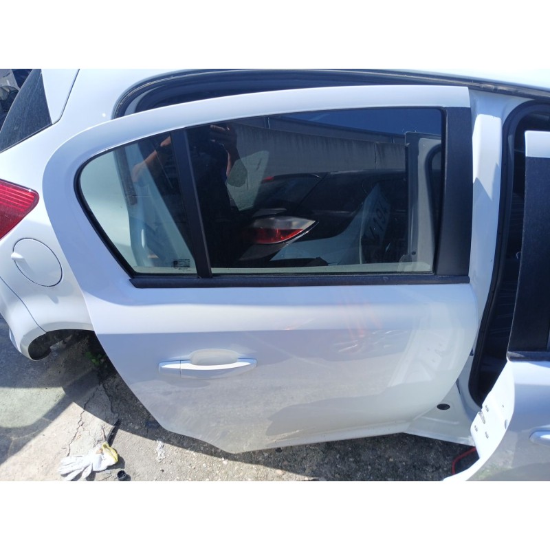 Recambio de puerta trasera derecha para opel corsa d (s07) 1.2 (l08, l68) referencia OEM IAM   