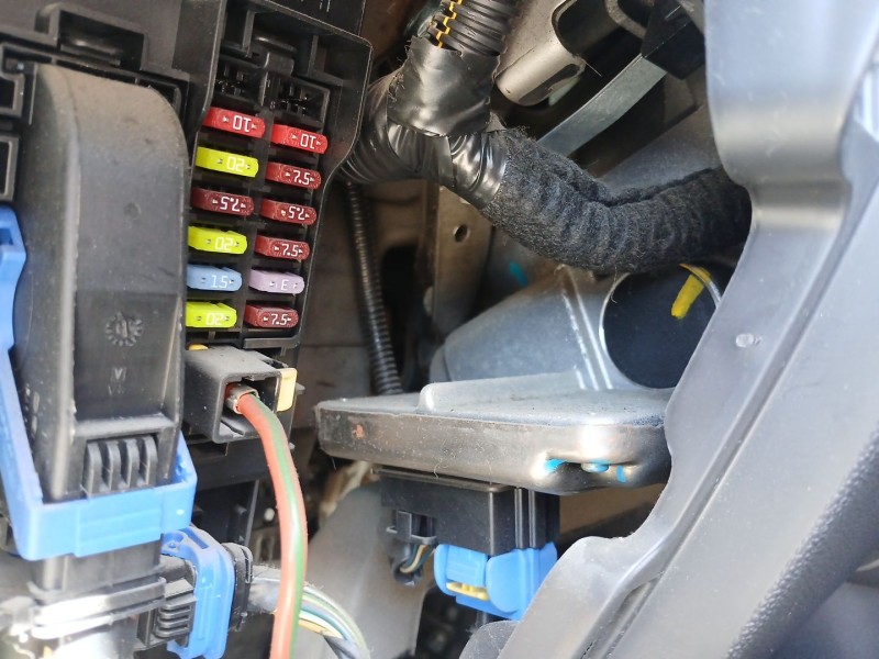 Recambio de columna direccion para opel corsa d (s07) 1.2 (l08, l68) referencia OEM IAM   