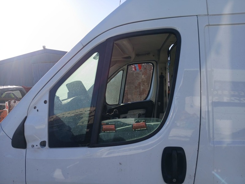 Recambio de puerta delantera izquierda para citroën jumper iii autobús 2.0 bluehdi 130 referencia OEM IAM   