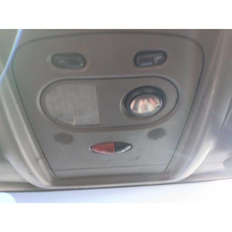 Recambio de luz interior para renault master iii furgoneta (fv) 2.3 dci 125 fwd (fv0c, fv0d, fv0g, fv0h, fv0j, fv0k) referencia 