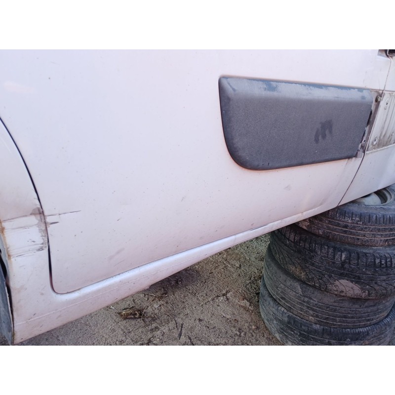 Recambio de puerta delantera izquierda para renault master iii furgoneta (fv) 2.3 dci 125 fwd (fv0c, fv0d, fv0g, fv0h, fv0j, fv0