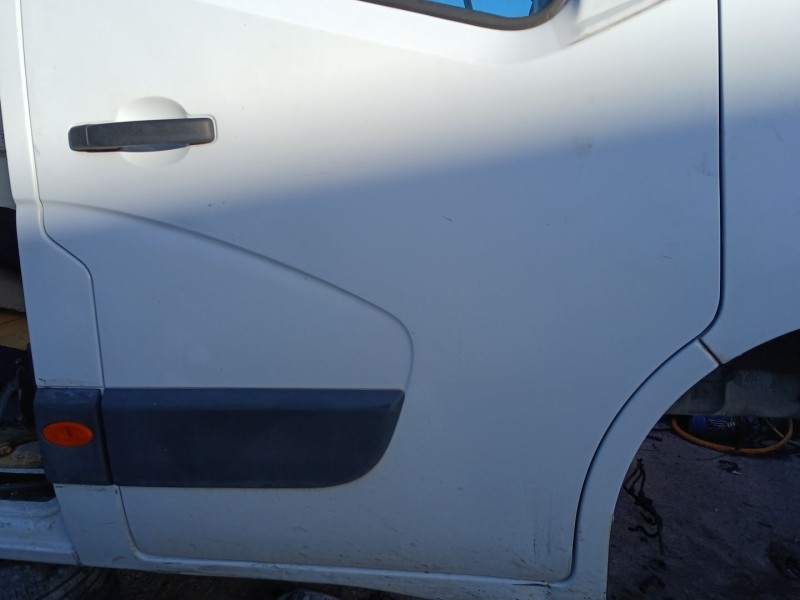 Recambio de puerta delantera derecha para renault master iii furgoneta (fv) 2.3 dci 125 fwd (fv0c, fv0d, fv0g, fv0h, fv0j, fv0k)