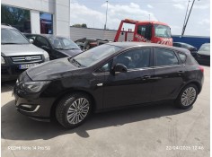 opel astra j (p10) del año 2013 2