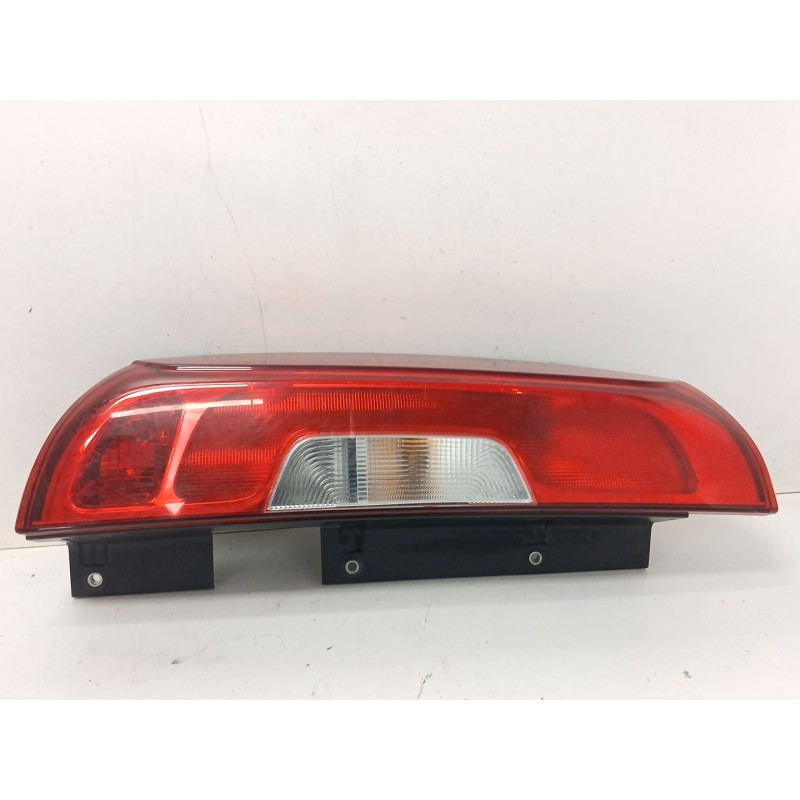 Recambio de piloto trasero derecho para fiat doblo cargo (263_) 1.4 natural power referencia OEM IAM 52044717 02066099900010 