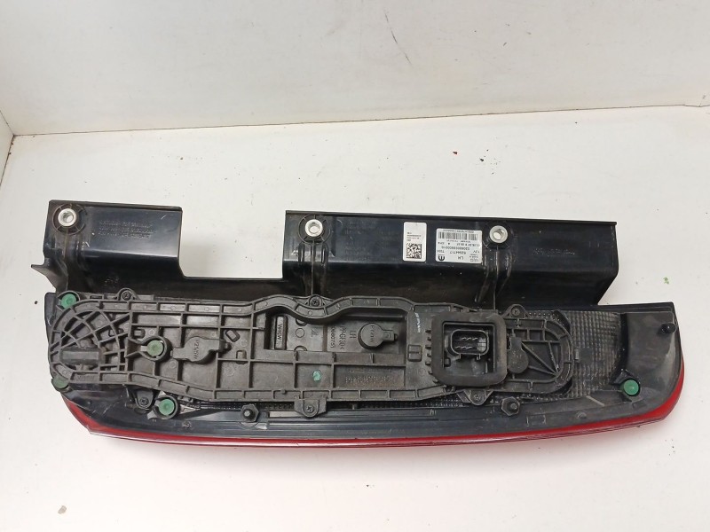 Recambio de piloto trasero derecho para fiat doblo cargo (263_) 1.4 natural power referencia OEM IAM 52044717 02066099900010 