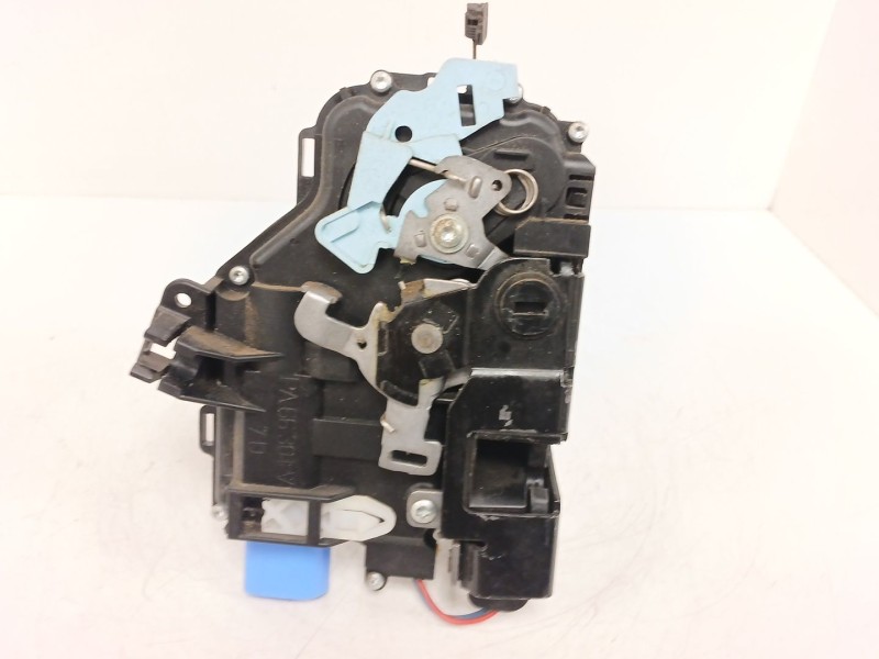 Recambio de cerradura puerta trasera derecha para volkswagen touran (1t1, 1t2) 1.9 tdi referencia OEM IAM 7L0839016D  
