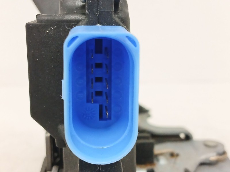 Recambio de cerradura puerta delantera izquierda para volkswagen touran (1t1, 1t2) 1.9 tdi referencia OEM IAM 3D1837015AB  