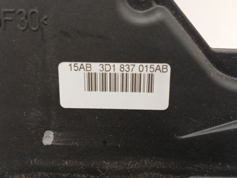 Recambio de cerradura puerta delantera izquierda para volkswagen touran (1t1, 1t2) 1.9 tdi referencia OEM IAM 3D1837015AB  