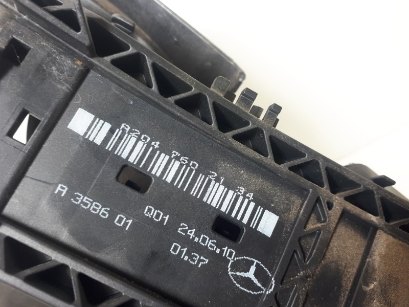 Recambio de cerradura puerta trasera izquierda para mercedes-benz clase c (w204) berlina 2.1 cdi cat referencia OEM IAM A2047602