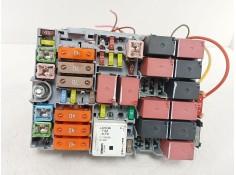 Recambio de caja reles / fusibles para jeep compass (mp, m6, mv, m7) 1.4 multiair referencia OEM IAM 51987784 AD25A078 