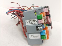 Recambio de caja reles / fusibles para jeep compass (mp, m6, mv, m7) 1.4 multiair referencia OEM IAM 51987784 AD25A078  2