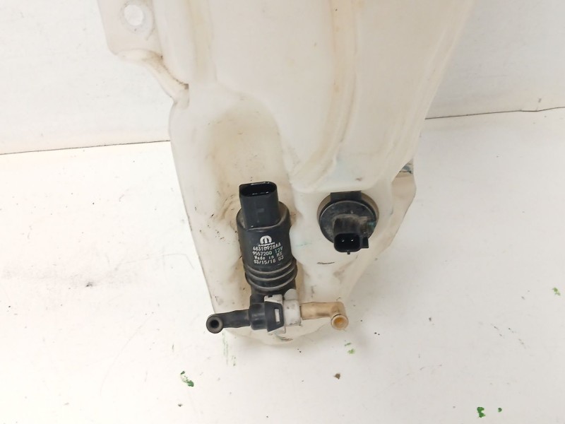 Recambio de deposito limpia para jeep compass (mp, m6, mv, m7) 1.4 multiair referencia OEM IAM 55112669AA 68310928AA 