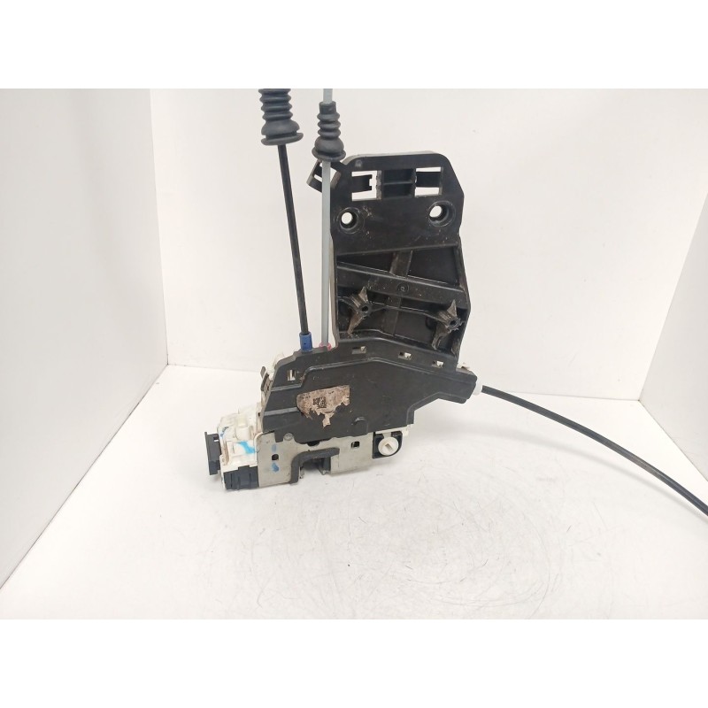 Recambio de cerradura puerta trasera izquierda para jeep compass (mp, m6, mv, m7) 1.4 multiair referencia OEM IAM   