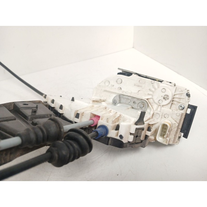 Recambio de cerradura puerta trasera derecha para jeep compass (mp, m6, mv, m7) 1.4 multiair referencia OEM IAM   