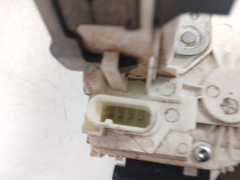 Recambio de cerradura puerta trasera derecha para jeep compass (mp, m6, mv, m7) 1.4 multiair referencia OEM IAM   