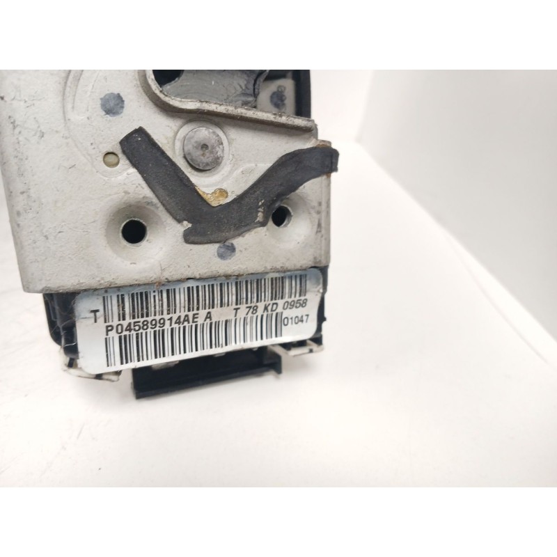 Recambio de cerradura puerta trasera derecha para jeep compass (mp, m6, mv, m7) 1.4 multiair referencia OEM IAM   