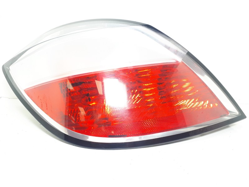 Recambio de piloto trasero izquierdo para opel astra h ber. cosmo referencia OEM IAM 24451835 00865301 