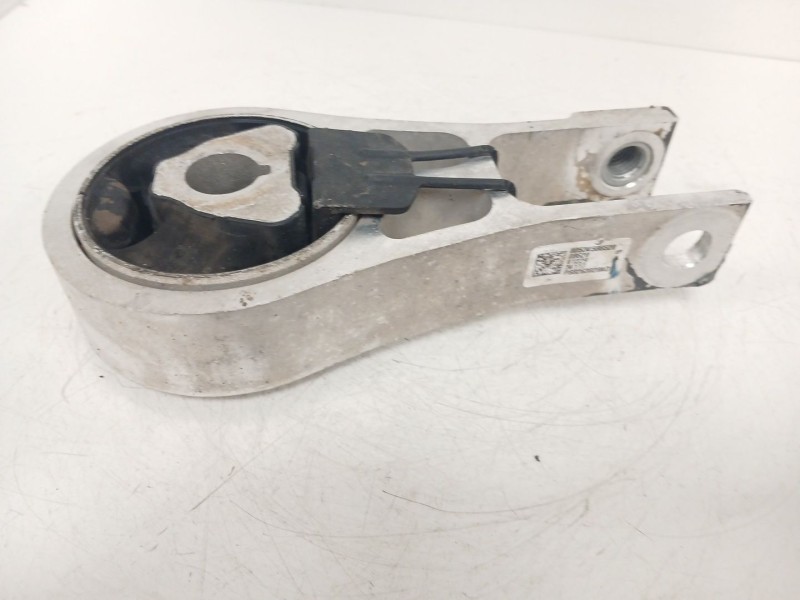 Recambio de soporte motor trasero para jeep compass (mp, m6, mv, m7) 1.4 multiair referencia OEM IAM P68253028AD  