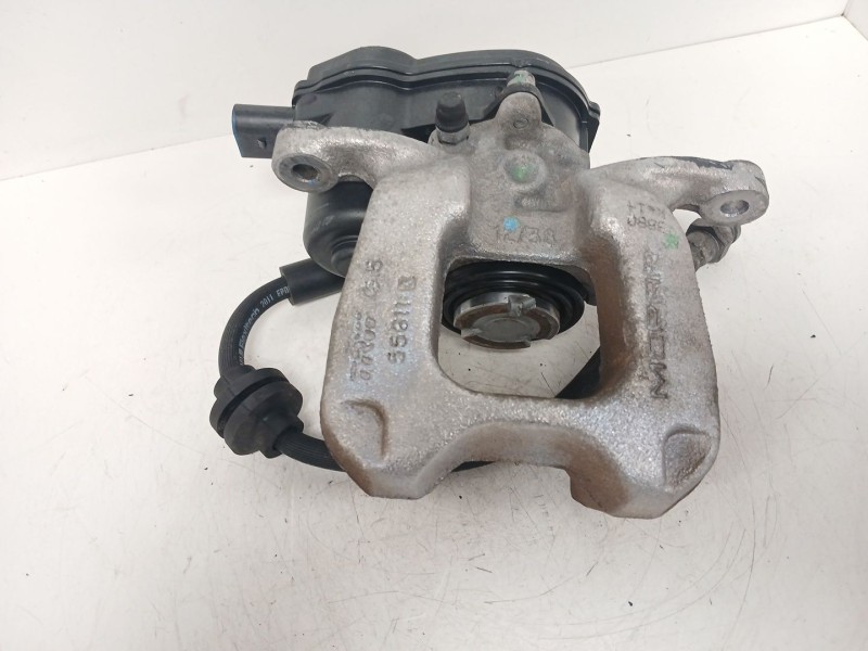 Recambio de pinza freno trasera derecha para jeep compass (mp, m6, mv, m7) 1.4 multiair referencia OEM IAM TRW 55611 