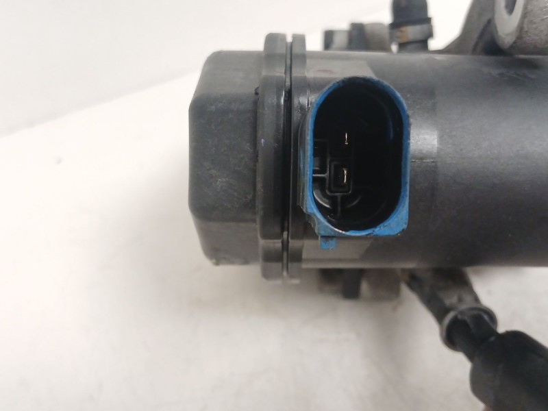 Recambio de pinza freno trasera derecha para jeep compass (mp, m6, mv, m7) 1.4 multiair referencia OEM IAM TRW 55611 