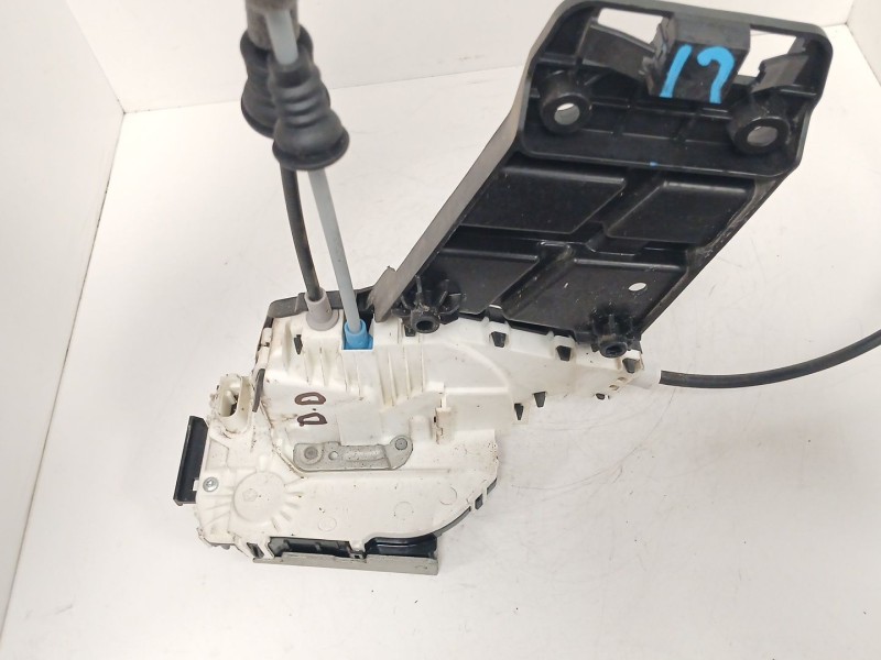 Recambio de cerradura puerta delantera derecha para jeep compass (mp, m6, mv, m7) 1.4 multiair referencia OEM IAM   