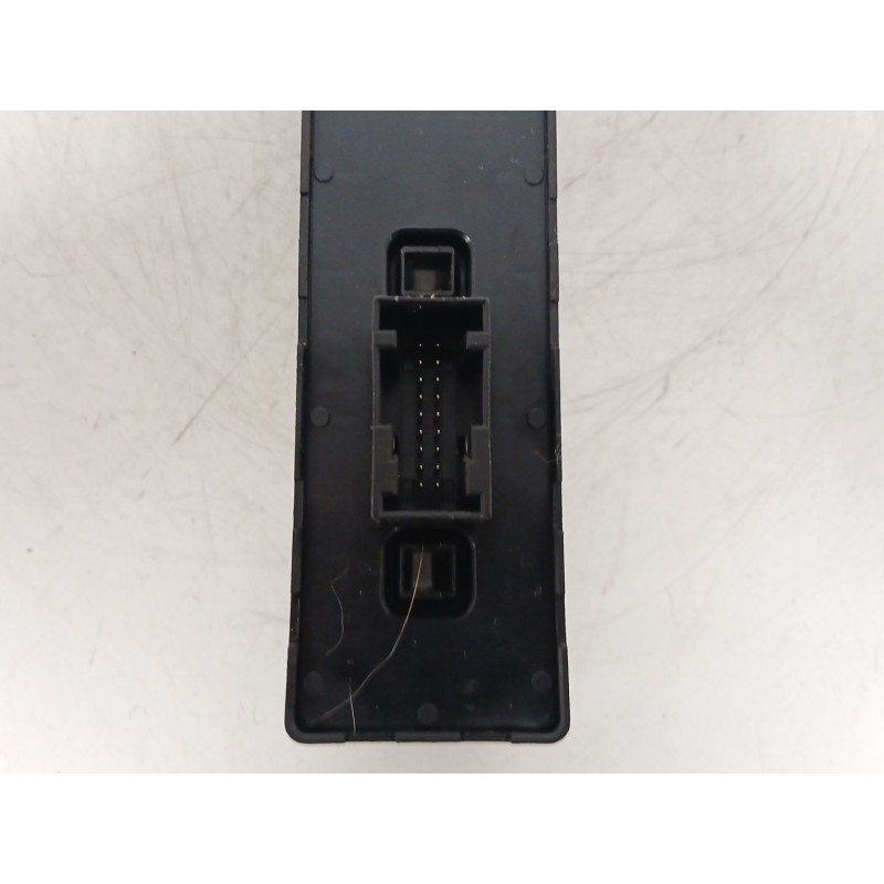 Recambio de mando elevalunas delantero izquierdo para jeep compass (mp, m6, mv, m7) 1.4 multiair referencia OEM IAM   