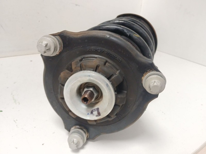 Recambio de amortiguador delantero derecho para jeep compass (mp, m6, mv, m7) 1.4 multiair referencia OEM IAM 68257310AC 0522018