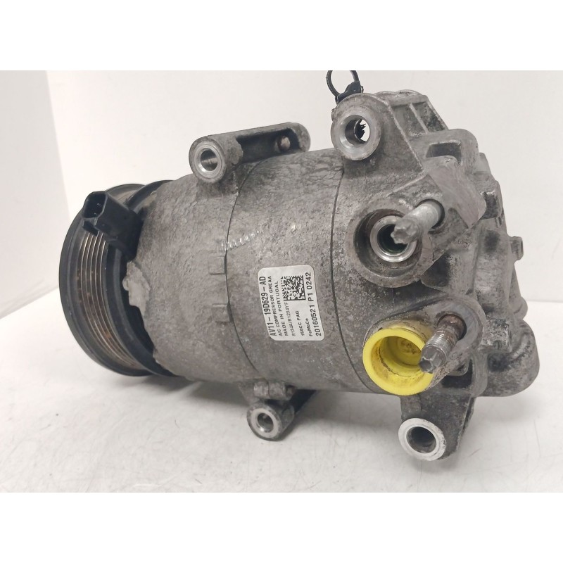 Recambio de compresor aire acondicionado para ford fiesta vi (cb1, ccn) 1.5 tdci referencia OEM IAM   