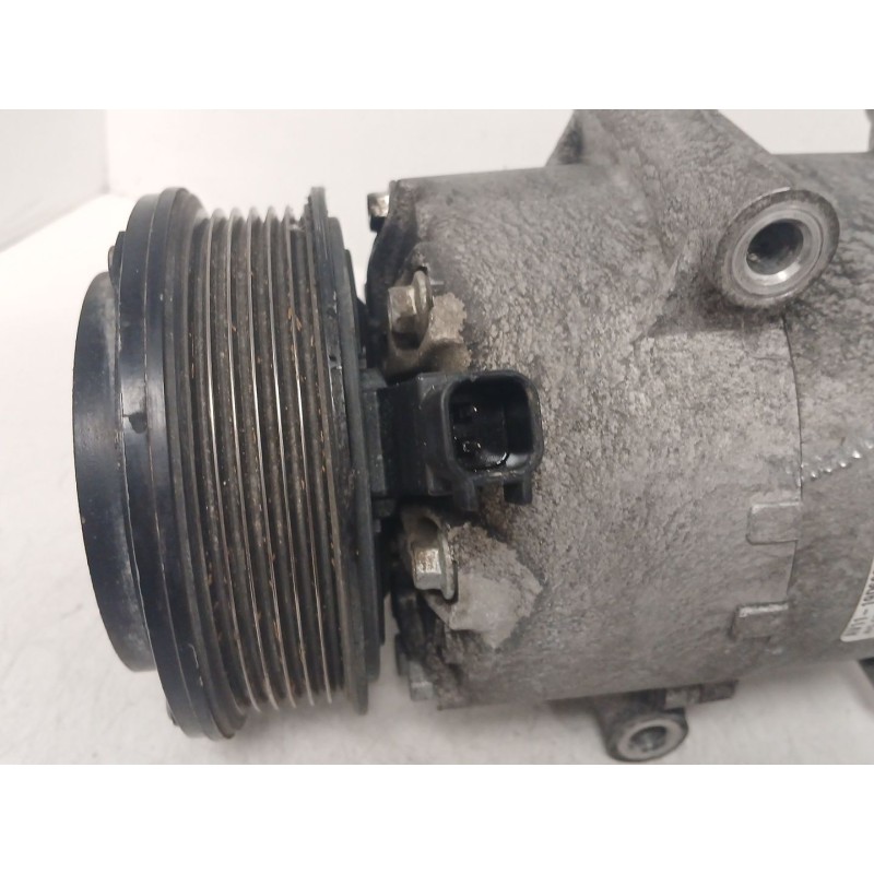Recambio de compresor aire acondicionado para ford fiesta vi (cb1, ccn) 1.5 tdci referencia OEM IAM   