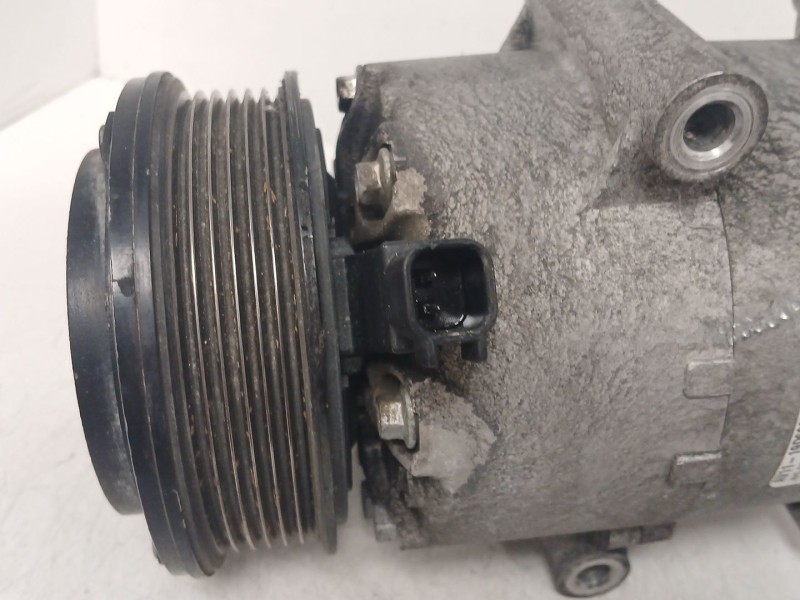 Recambio de compresor aire acondicionado para ford fiesta vi (cb1, ccn) 1.5 tdci referencia OEM IAM   