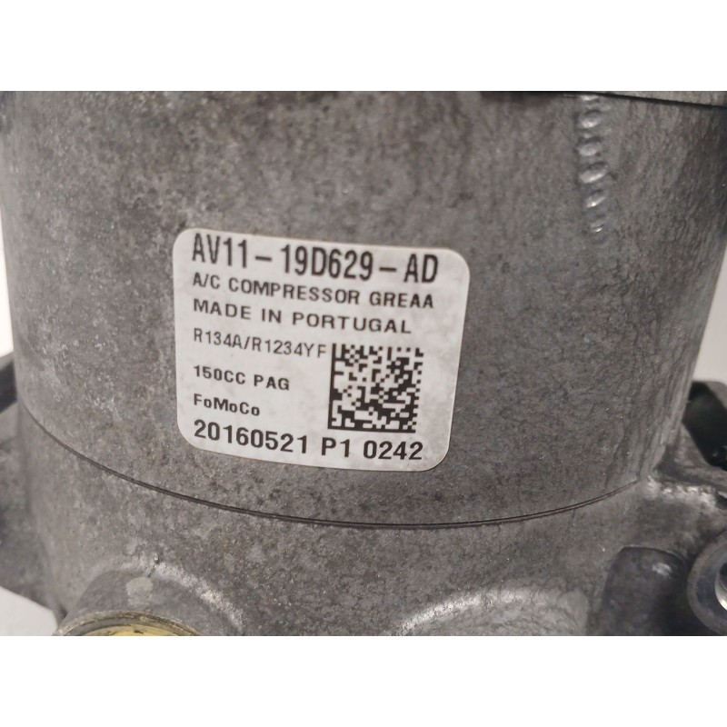 Recambio de compresor aire acondicionado para ford fiesta vi (cb1, ccn) 1.5 tdci referencia OEM IAM   