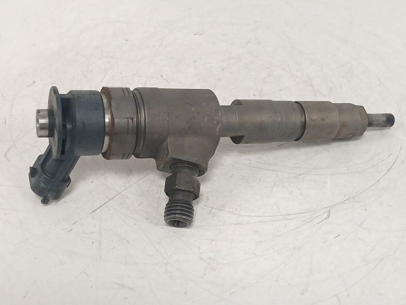 Recambio de inyector para ford fiesta vi (cb1, ccn) 1.5 tdci referencia OEM IAM 0445110489  