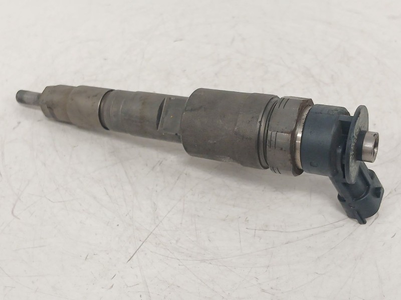 Recambio de inyector para ford fiesta vi (cb1, ccn) 1.5 tdci referencia OEM IAM 0445110489  