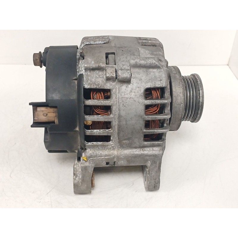 Recambio de alternador para renault clio ii (bb_, cb_) 1.5 dci (b/cb07) referencia OEM IAM 8200022774  