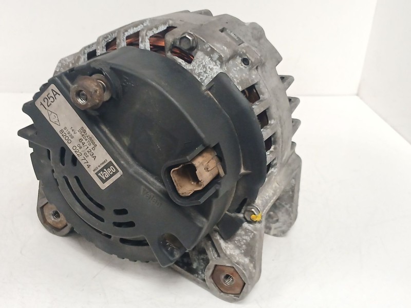 Recambio de alternador para renault clio ii (bb_, cb_) 1.5 dci (b/cb07) referencia OEM IAM 8200022774  