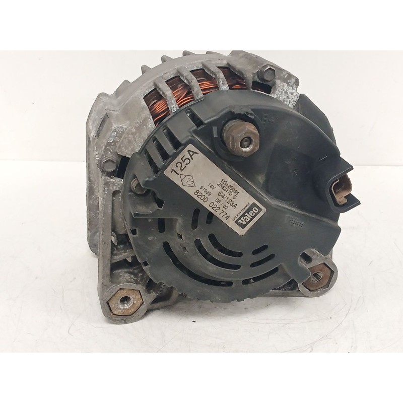 Recambio de alternador para renault clio ii (bb_, cb_) 1.5 dci (b/cb07) referencia OEM IAM 8200022774  