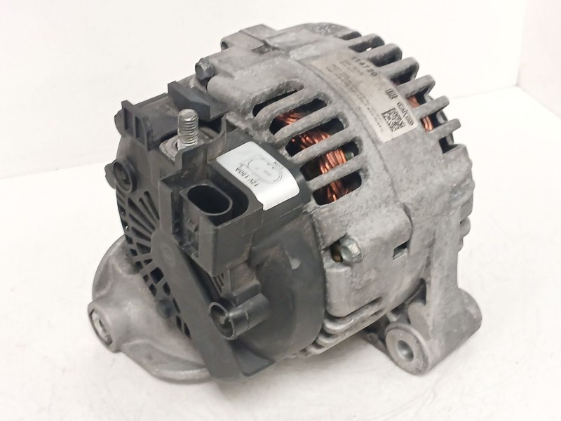 Recambio de alternador para bmw 1 (e87) 120 d referencia OEM IAM 114720  