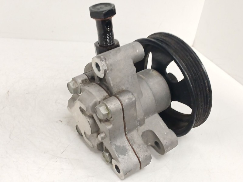 Recambio de bomba direccion para kia rio ii (jb) 1.5 crdi referencia OEM IAM   