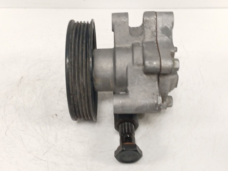 Recambio de bomba direccion para kia rio ii (jb) 1.5 crdi referencia OEM IAM   