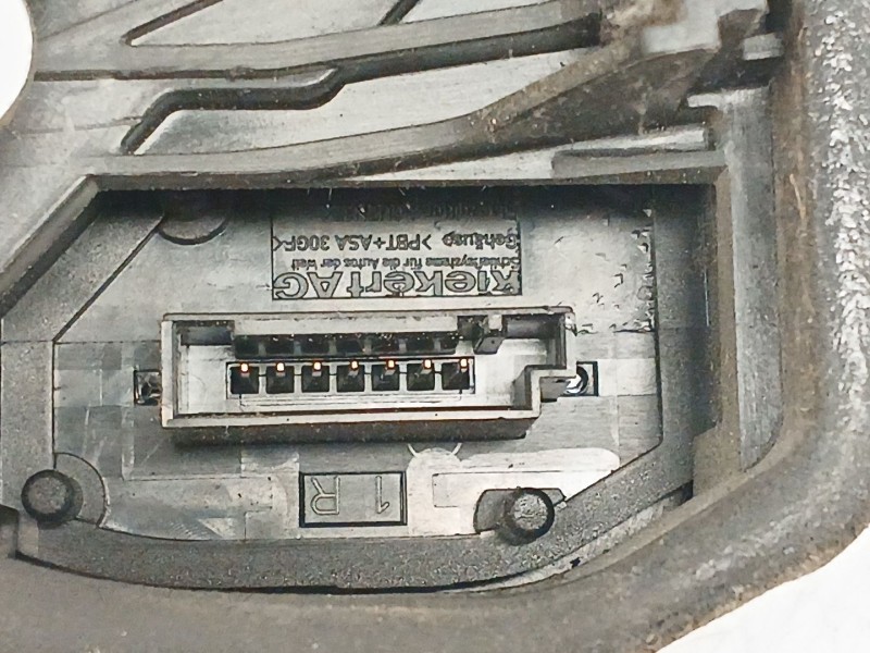 Recambio de cerradura puerta delantera derecha para bmw 1 (e87) 120 d referencia OEM IAM 7167068  