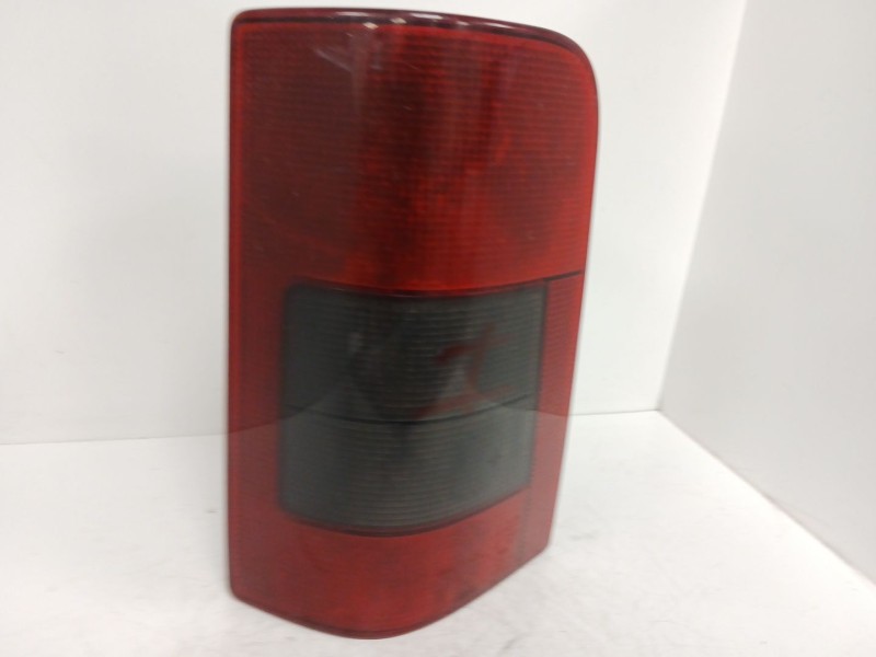 Recambio de piloto trasero izquierdo para peugeot partner (s2) combi pro referencia OEM IAM 6350EC  