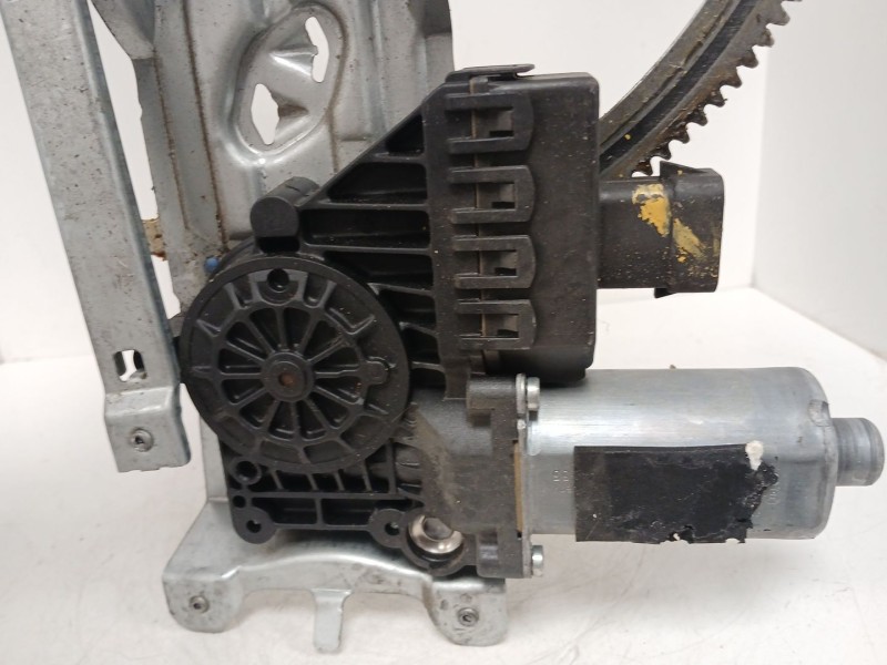 Recambio de elevalunas delantero derecho para opel astra h berlina 1.7 16v cdti referencia OEM IAM  34943 