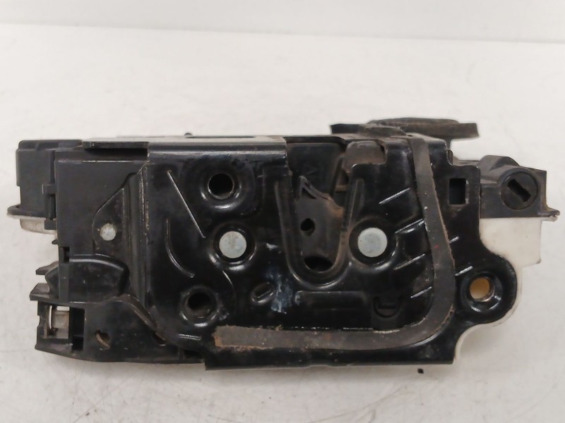 Recambio de cerradura puerta delantera derecha para volkswagen golf vi (5k1) 2.0 tdi referencia OEM IAM 5K1837016  
