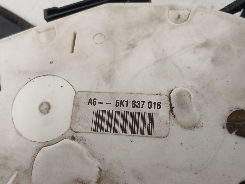 Recambio de cerradura puerta delantera derecha para volkswagen golf vi (5k1) 2.0 tdi referencia OEM IAM 5K1837016  