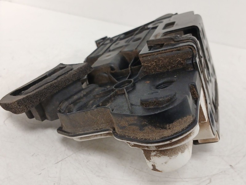 Recambio de cerradura puerta delantera izquierda para volkswagen golf vi (5k1) 2.0 tdi referencia OEM IAM 5K1837015  