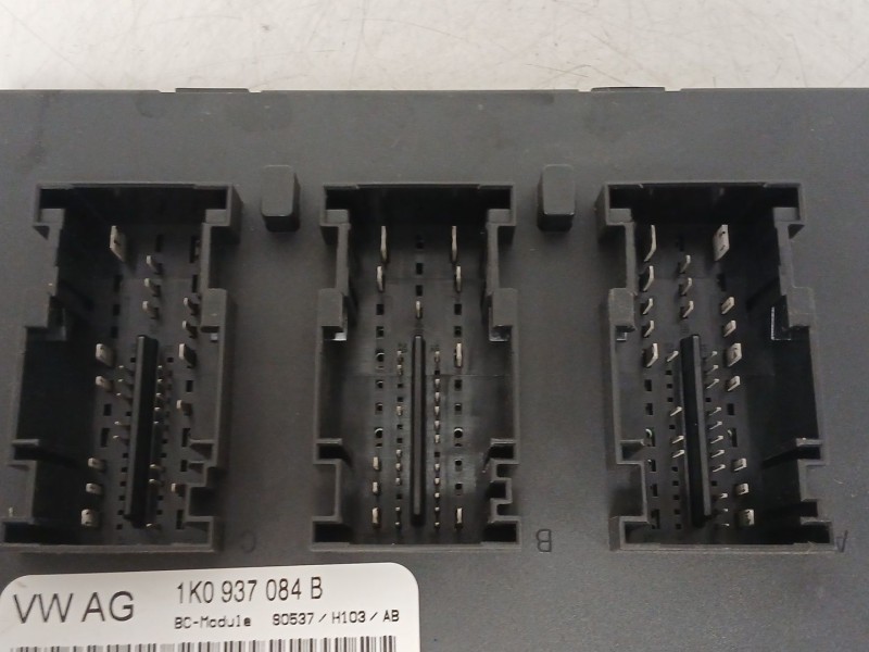 Recambio de modulo electronico para volkswagen golf vi (5k1) 2.0 tdi referencia OEM IAM 1K0937084B  