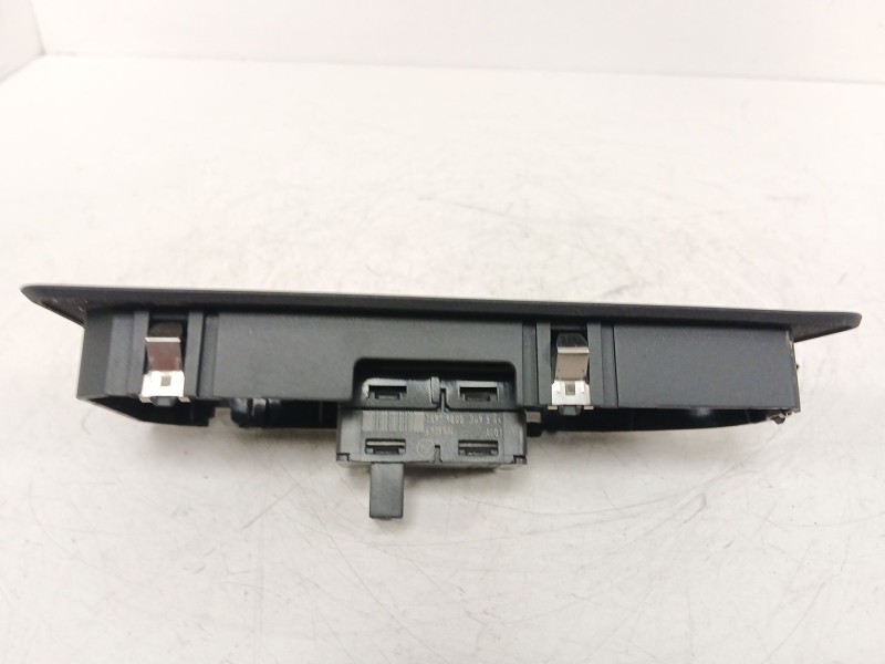 Recambio de mando elevalunas delantero derecho para bmw 1 (e87) 120 d referencia OEM IAM   