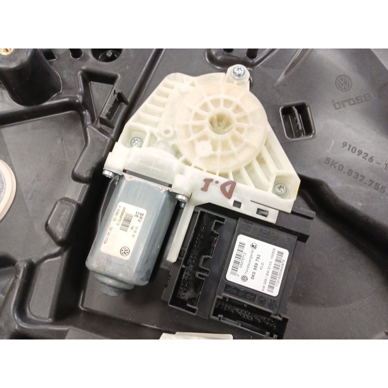 Recambio de elevalunas delantero izquierdo para volkswagen golf vi (5k1) 2.0 tdi referencia OEM IAM   